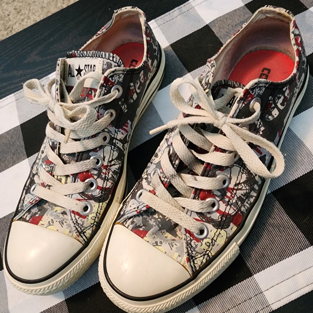 CONVERSE All Star Chuck Taylor Graffiti Inventor Canvas Low Pro Sneakers M 7 W 9